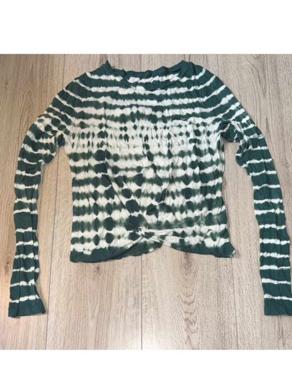 Victoria’s Secret pink green tie dye long sleeve shirt top